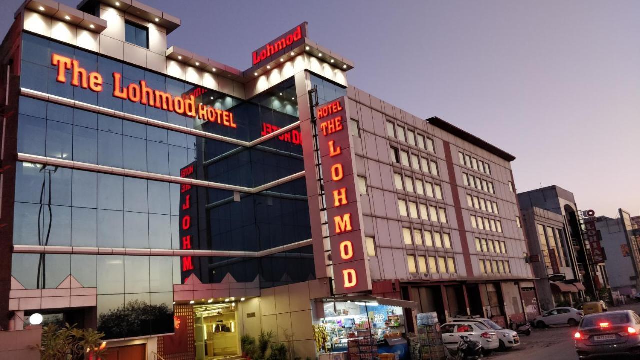 The Lohmod Hotel - Near Delhi Airport New Delhi Bagian luar foto